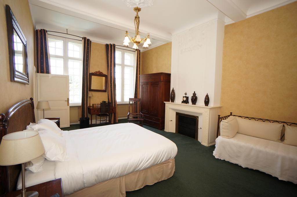 Les Trois Lys Hotell Condom Rum bild
